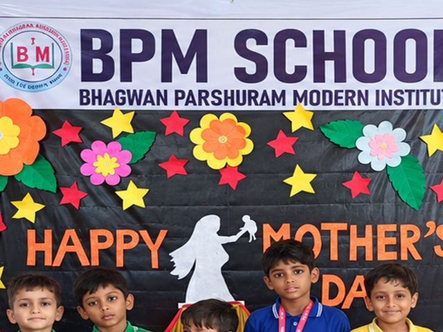 BPM School Mother's Day board